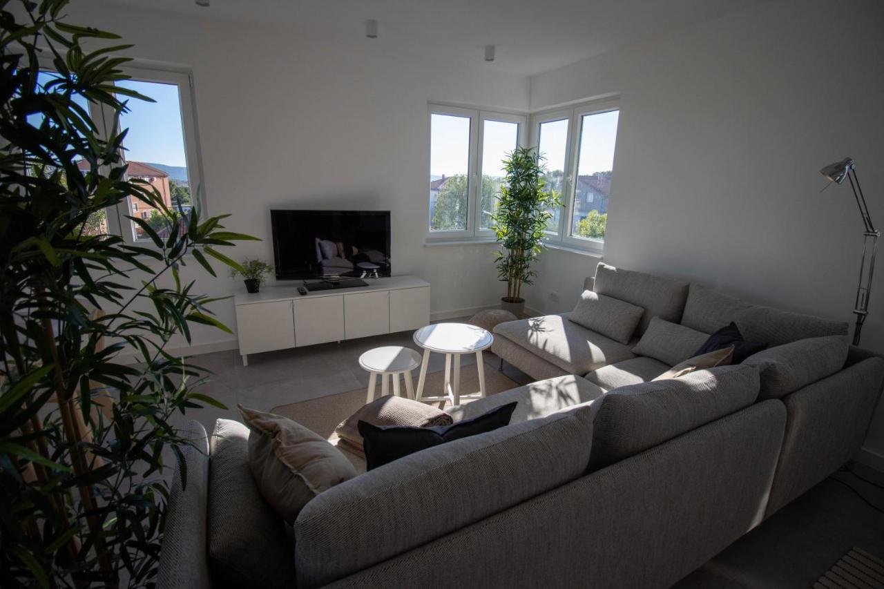 Apartman Senka 비오그라드나모루 외부 사진